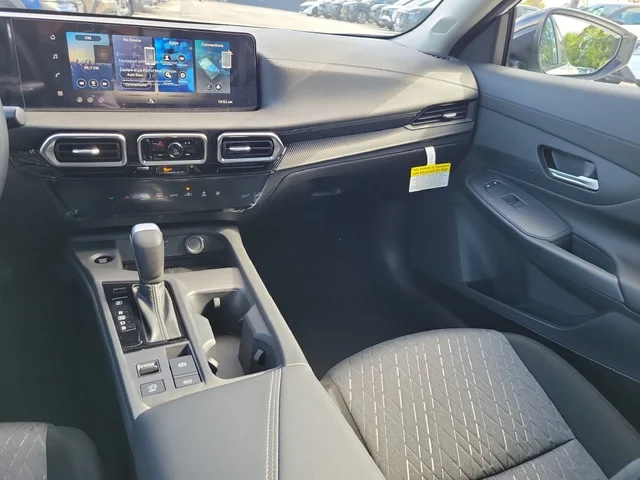 Nuevos NISSAN SENTRA à Estados chez autogozo