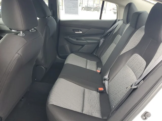 Nuevos NISSAN SENTRA à Estados chez autogozo