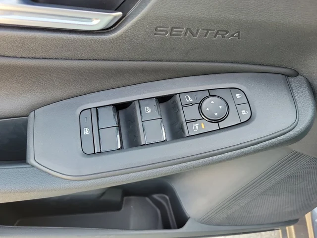 Nuevos NISSAN SENTRA à Estados chez autogozo