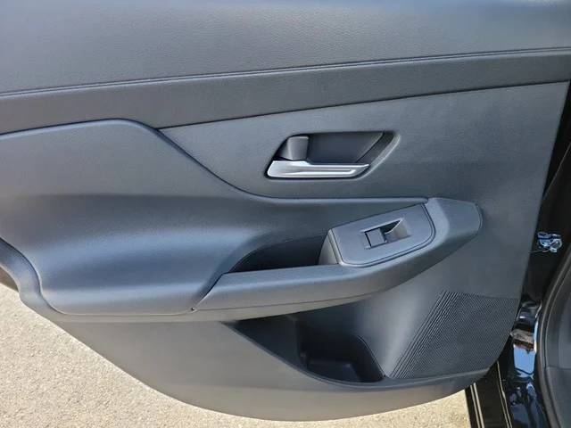Nuevos NISSAN SENTRA à Estados chez autogozo