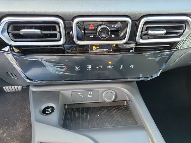 Nuevos NISSAN SENTRA à Estados chez autogozo