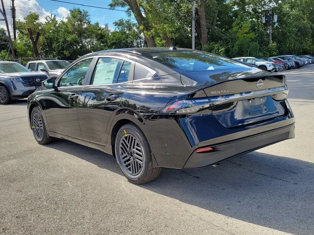 Nuevos NISSAN SENTRA à Estados chez autogozo