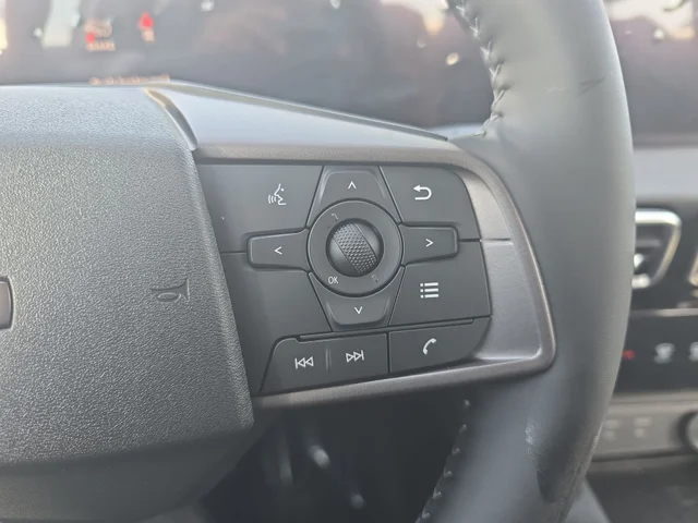 Nuevos NISSAN SENTRA à Estados chez autogozo