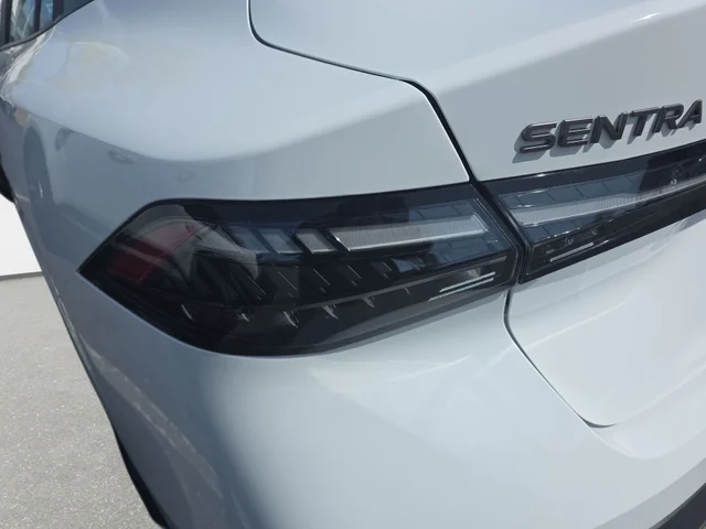Nuevos NISSAN SENTRA à Estados chez autogozo