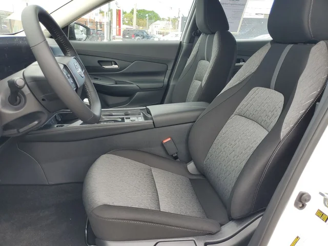 Nuevos NISSAN SENTRA à Estados chez autogozo