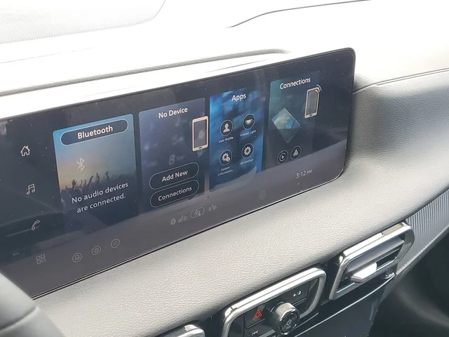 Nuevos NISSAN SENTRA à Estados chez autogozo