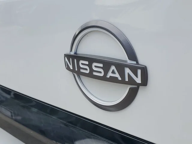 Nuevos NISSAN SENTRA à Estados chez autogozo