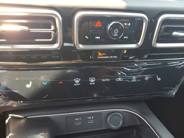 Nuevos NISSAN SENTRA à Estados chez autogozo