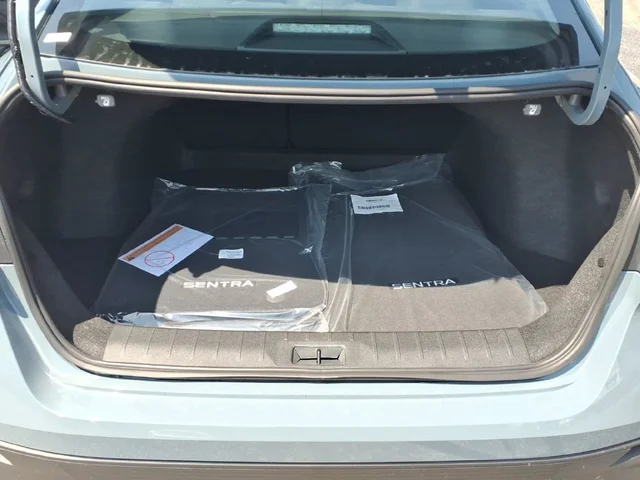 Nuevos NISSAN SENTRA à Estados chez autogozo