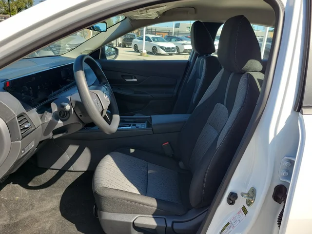 Nuevos NISSAN SENTRA à Estados chez autogozo
