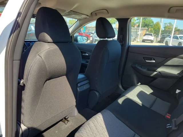 Nuevos NISSAN SENTRA à Estados chez autogozo
