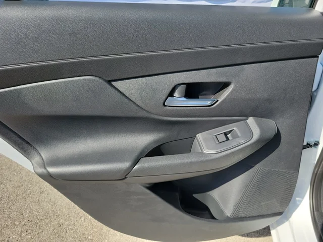 Nuevos NISSAN SENTRA à Estados chez autogozo