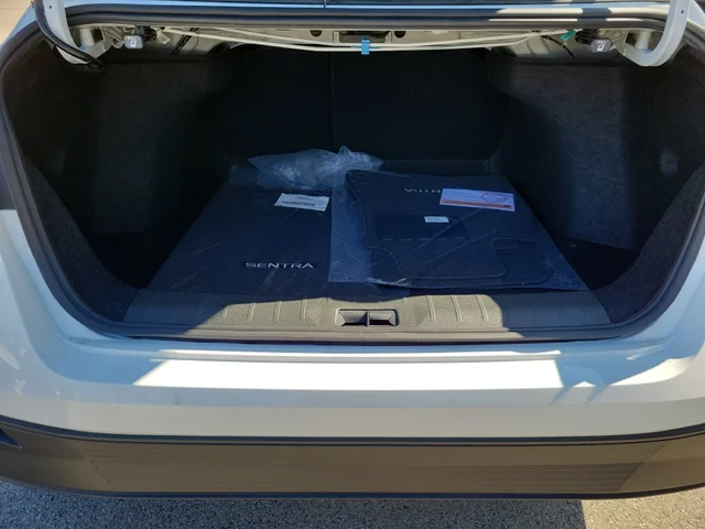 Nuevos NISSAN SENTRA à Estados chez autogozo