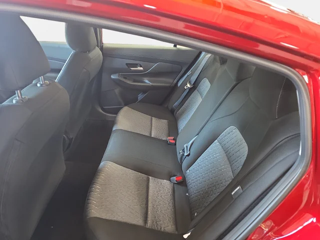 Nuevos NISSAN SENTRA à Estados chez autogozo