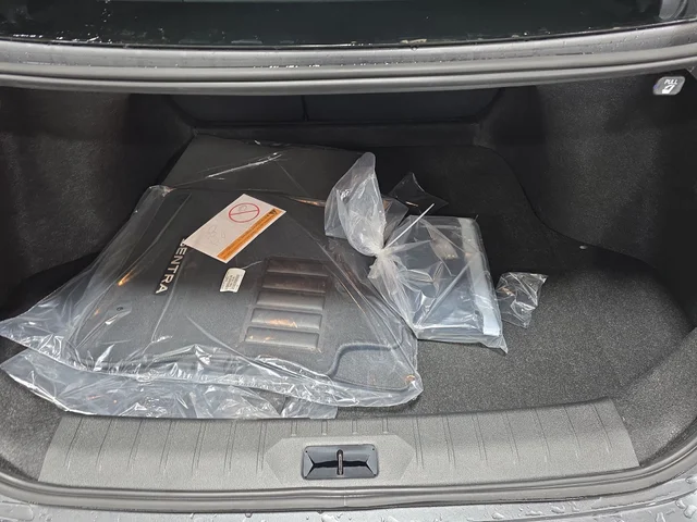 Nuevos NISSAN SENTRA à Estados chez autogozo