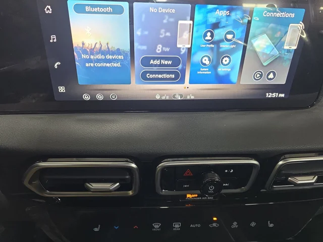 Nuevos NISSAN SENTRA à Estados chez autogozo