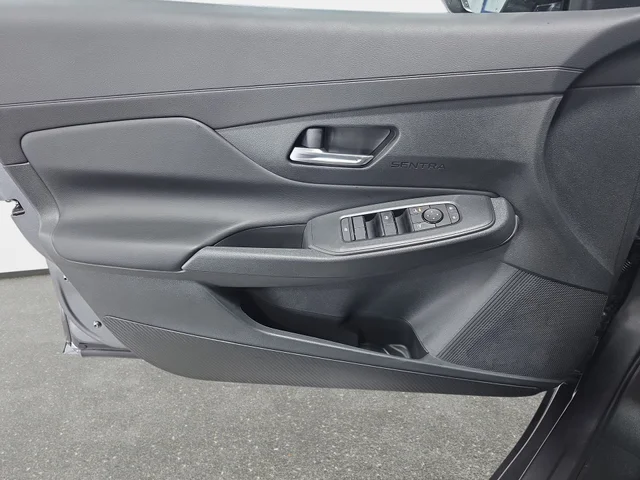 Nuevos NISSAN SENTRA à Estados chez autogozo