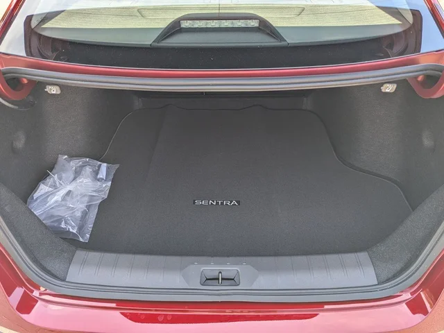 Nuevos NISSAN SENTRA à Estados chez autogozo