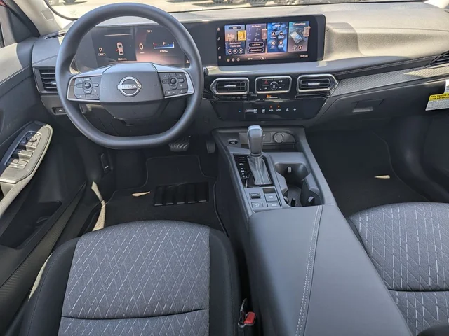 Nuevos NISSAN SENTRA à Estados chez autogozo