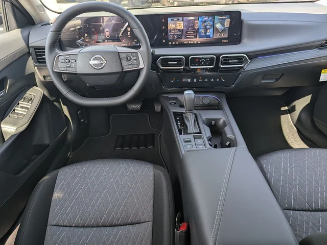 Nuevos NISSAN SENTRA à Estados chez autogozo