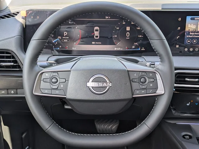 Nuevos NISSAN SENTRA à Estados chez autogozo