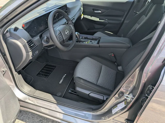 Nuevos NISSAN SENTRA à Estados chez autogozo