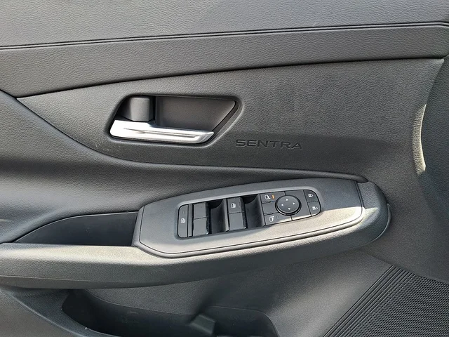 Nuevos NISSAN SENTRA à Estados chez autogozo