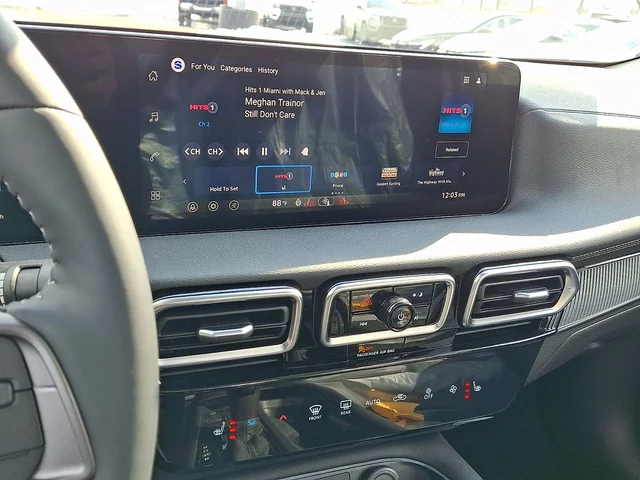 Nuevos NISSAN SENTRA à Estados chez autogozo