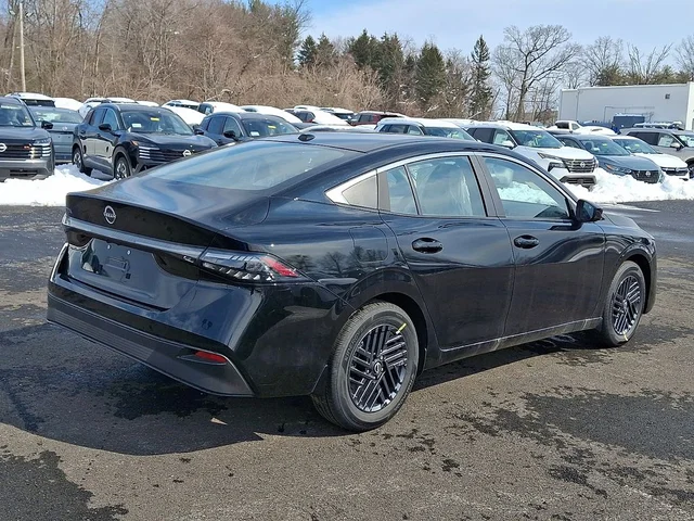 Nuevos NISSAN SENTRA à Estados chez autogozo