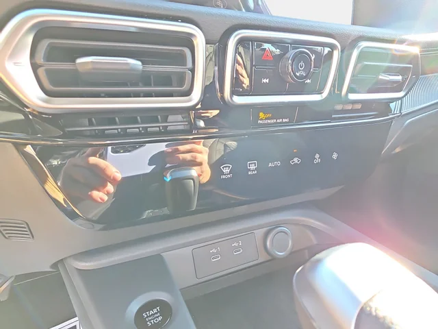 Nuevos NISSAN SENTRA à Estados chez autogozo