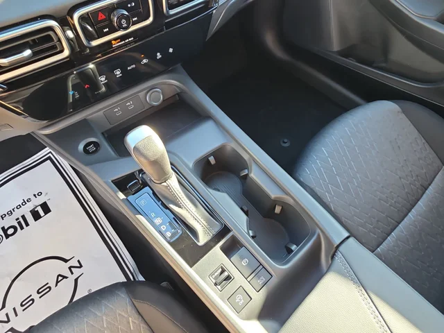 Nuevos NISSAN SENTRA à Estados chez autogozo