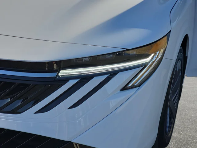 Nuevos NISSAN SENTRA à Estados chez autogozo