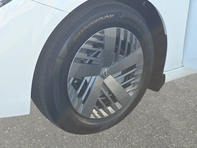 Nuevos NISSAN SENTRA à Estados chez autogozo