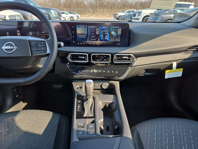 Nuevos NISSAN SENTRA à Estados chez autogozo