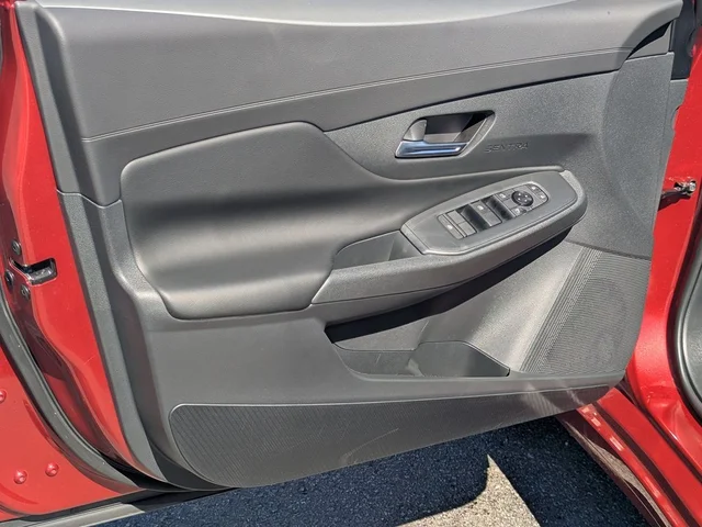 Nuevos NISSAN SENTRA à Estados chez autogozo
