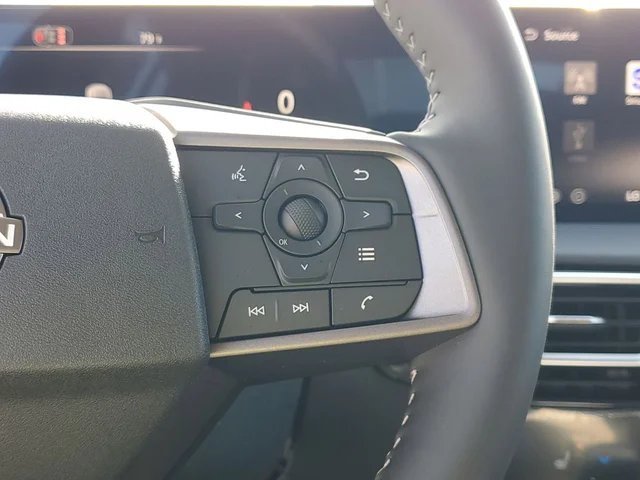 Nuevos NISSAN SENTRA à Estados chez autogozo