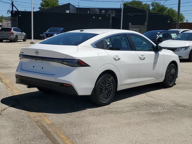 Nuevos NISSAN SENTRA à Estados chez autogozo