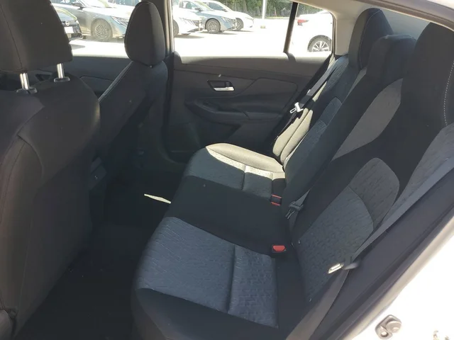 Nuevos NISSAN SENTRA à Estados chez autogozo