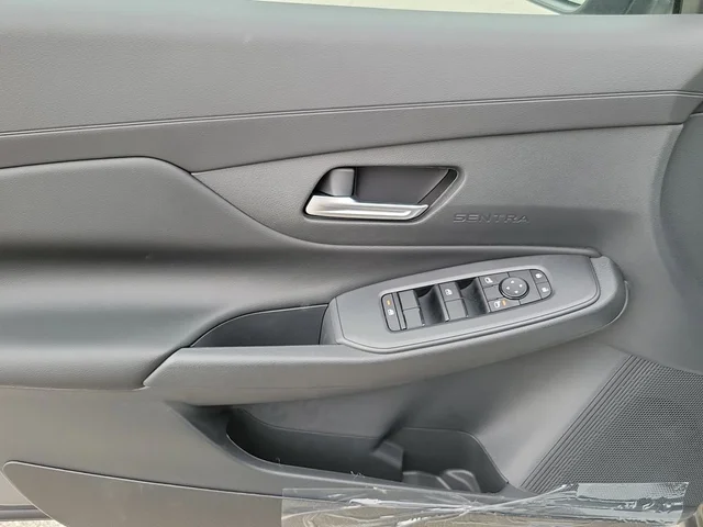 Nuevos NISSAN SENTRA à Estados chez autogozo