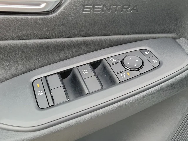 Nuevos NISSAN SENTRA à Estados chez autogozo