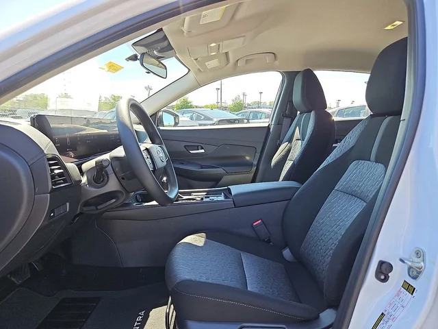 Nuevos NISSAN SENTRA à Estados chez autogozo
