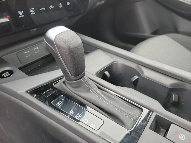 Nuevos NISSAN SENTRA à Estados chez autogozo