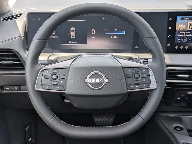 Nuevos NISSAN SENTRA à Estados chez autogozo