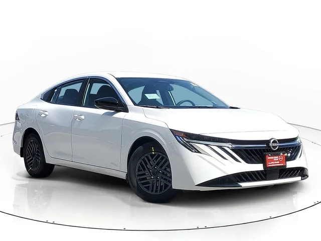 Nuevos NISSAN SENTRA à Estados chez autogozo