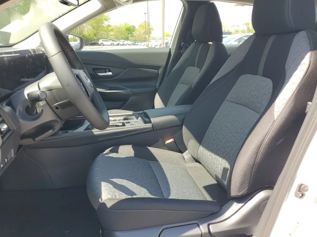 Nuevos NISSAN SENTRA à Estados chez autogozo
