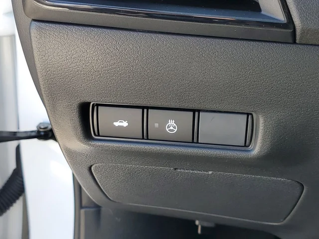 Nuevos NISSAN SENTRA à Estados chez autogozo