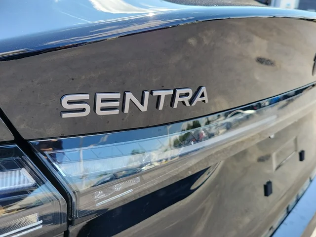 Nuevos NISSAN SENTRA à Estados chez autogozo