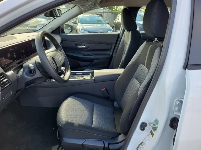 Nuevos NISSAN SENTRA à Estados chez autogozo