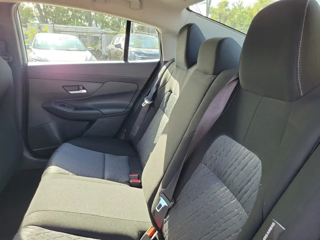 Nuevos NISSAN SENTRA à Estados chez autogozo