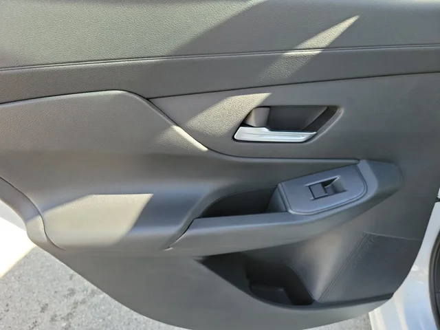 Nuevos NISSAN SENTRA à Estados chez autogozo